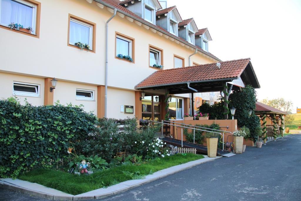 Landgasthof Frankentor Wasserlosen Ngoại thất bức ảnh