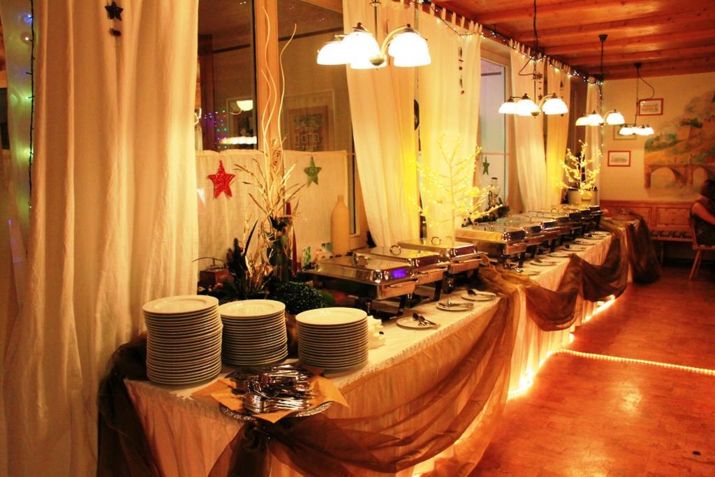 Landgasthof Frankentor Wasserlosen Ngoại thất bức ảnh