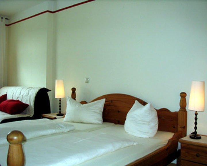 Landgasthof Frankentor Wasserlosen Phòng bức ảnh