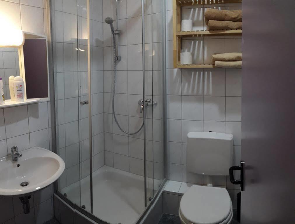 Landgasthof Frankentor Wasserlosen Ngoại thất bức ảnh